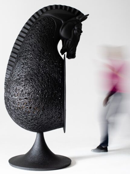 Bucifal standing option with human.