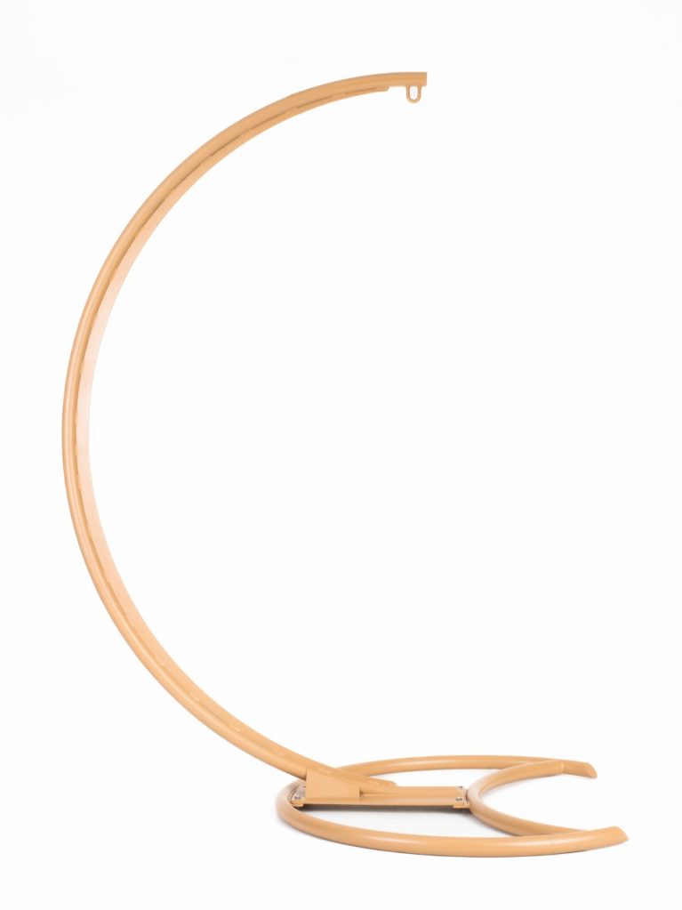 Mono Stand – sculptural steel base with architectural precision